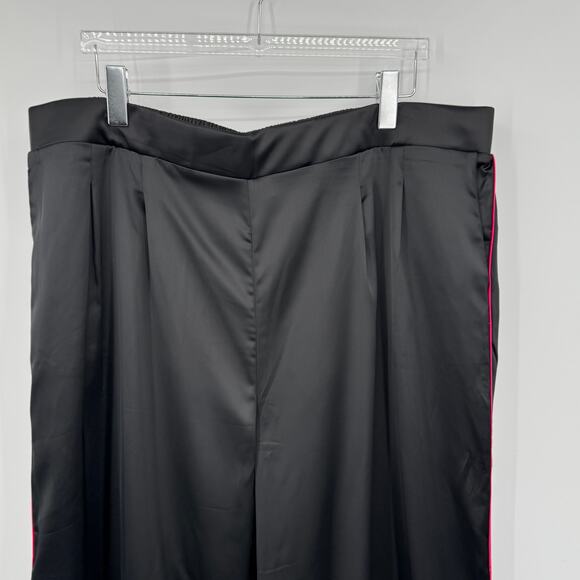 Torrid pants women's 3R high rise wide leg satin pull on elastic waist black NEW - Picture 3 of 9